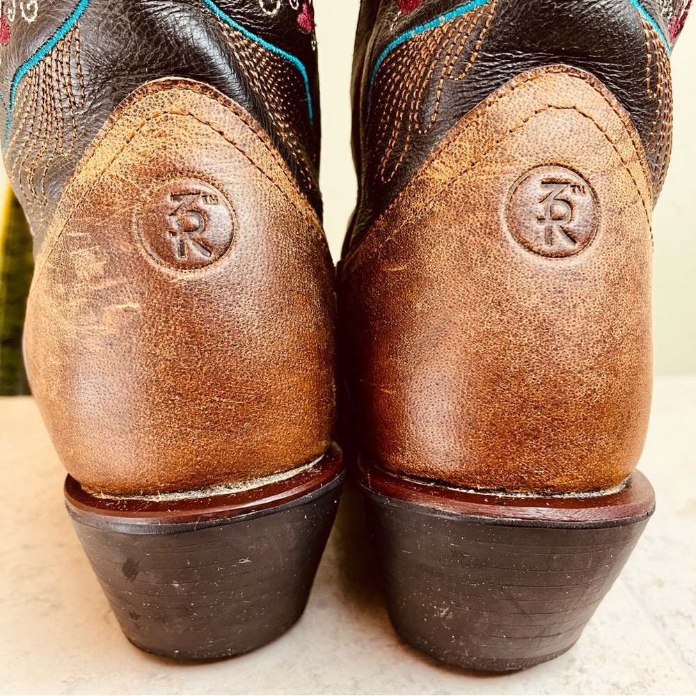 Tony Lama Brown Leather Western Heeled Boots with Turquoise & Red Embroidery - Picture 10 of 15